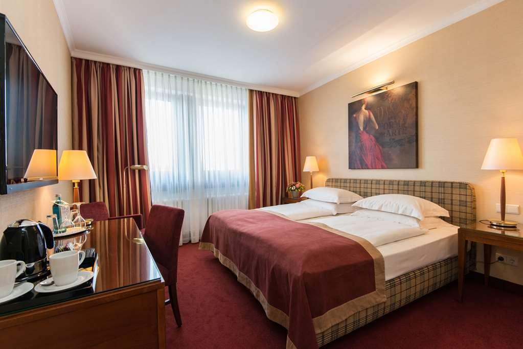 Best Western Plus Hotel St. Raphael Hamburk Pokoj fotografie